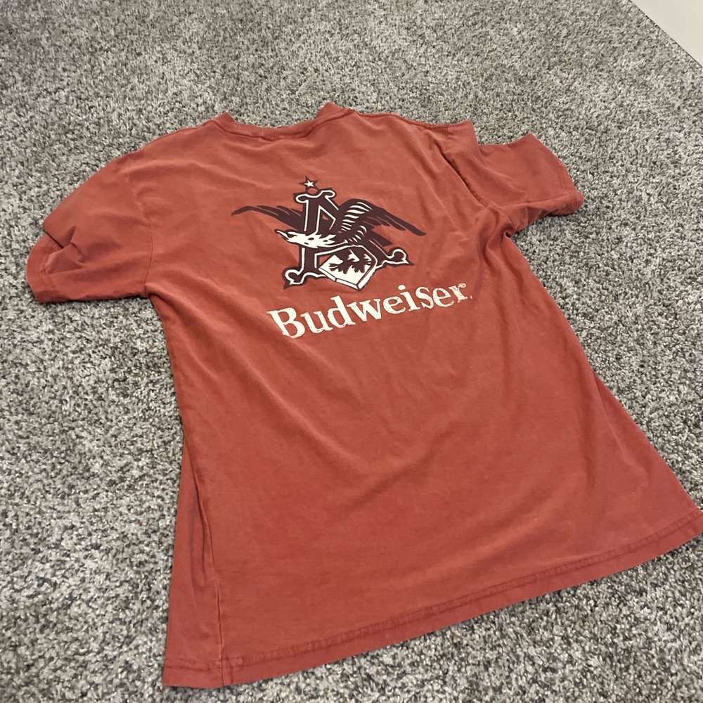 Red Budweiser graphic tee